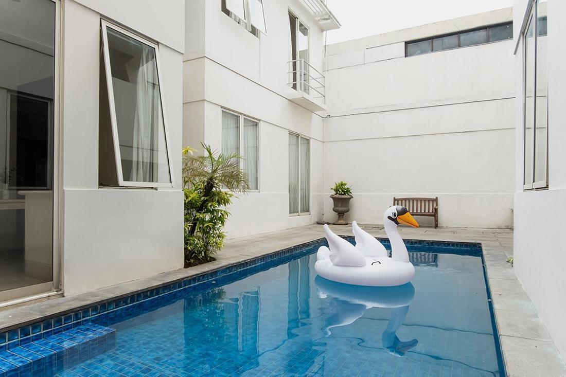 Twospaces Living At The Unit Residence Jakarta Exterior foto
